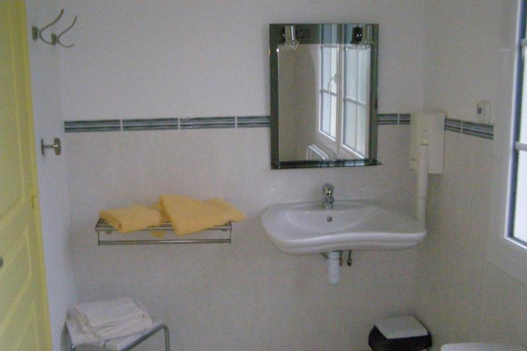 Maison La Belle Plage Анел Екстериор снимка